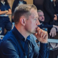Stefan Fröbe Email
