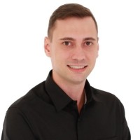 Lucas Schlichting Email