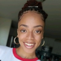 Quyelle Brand Email & Phone Number