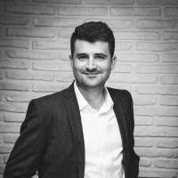 Johannes Wiesheier Email