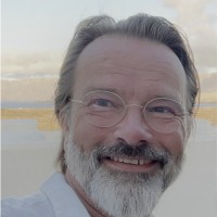 Clever Employee Peter Bove's profile photo