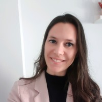 Julia Gil Jimenez Email