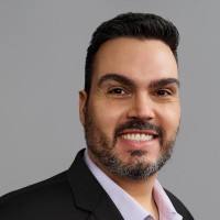 AstraZeneca Employee Felipe Alves's profile photo