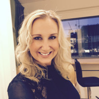 Rebecka Norman Email