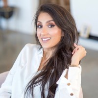 Sheila Farhang