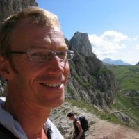 Thomas Hahn Email & Phone Number