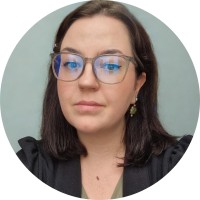 Lučka Goričan Email