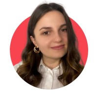 Szilvia Kis Email