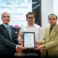 Mukhtiar Arain Email