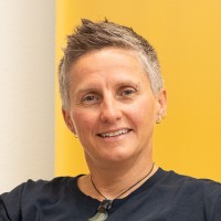 Libby Schumacher-Knight Email