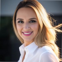 Roxanne J. Email
