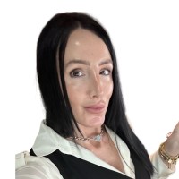 Jo Wade Email & Phone Number