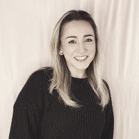 Larissa Yoshiura Email & Phone Number