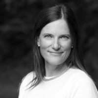 Beyond Bridges Education Employee Lisa Low's profile photo