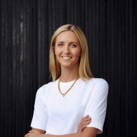 Kustom Timber® Employee Heidi Mitchell's profile photo