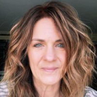 Robin McGowan Email & Phone Number
