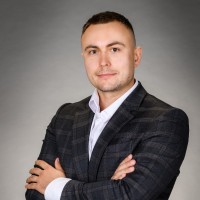 Marcin Losz Email