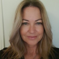 Sandy Iriks Email