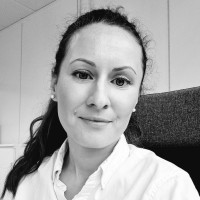 Dijana Ceric Email