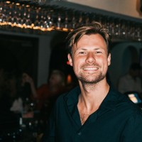 Anton Meynert Email