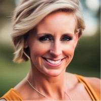 Amanda Ehrlich Email & Phone Number