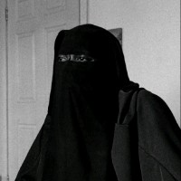 Aisha Wahab Email