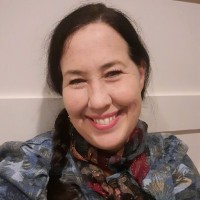 Anna Perrott Email & Phone Number