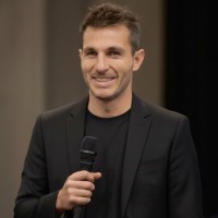 Geoffrey Thivet Email