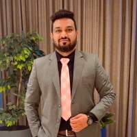 E-mail e número de telefone de Deepak Mehta