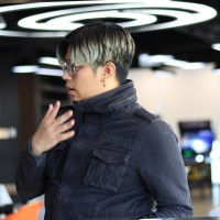 Joven Falcon Email
