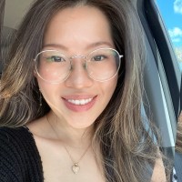 Small Green Door Employee Nicole Hutchinson's profile photo