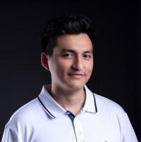 César Armando Email