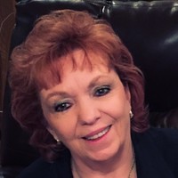 Ser Tech Employee La Sloan's profile photo