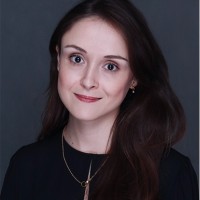 Daniela Bernal Email