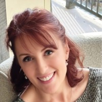Motiva® Implants Employee Lesli Williams's profile photo