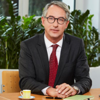 Thomas Hejcman Email