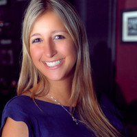Ikue Employee Mel Gonen's profile photo