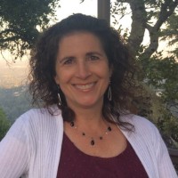 Hexos Renewals Employee Julie Howell's profile photo