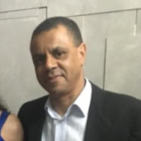 High Sales Employee Cesar Souza's profile photo