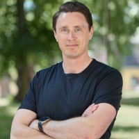 Jonathan Jönsson Email