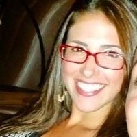 Maria Filó Employee Renata Lima's profile photo