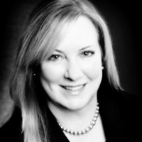 Eaze Employee Regina Heller's profile photo