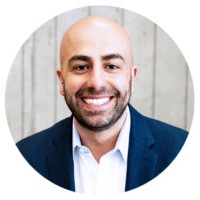 Email e telefono di Emil Davityan