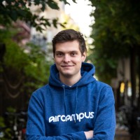 Simon Baumgartner Email