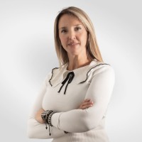 Marga Fernández López Email