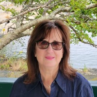 Susan Hauser Email & Phone Number