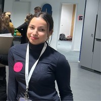 Ipek-Su Agbuga Email