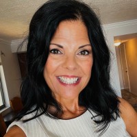 Senior Lifestyle Employee Sally Cramer's profile photo