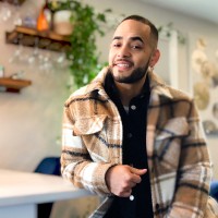 Oracle Employee Luis Colón's profile photo