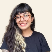 Bianca Gomes Email